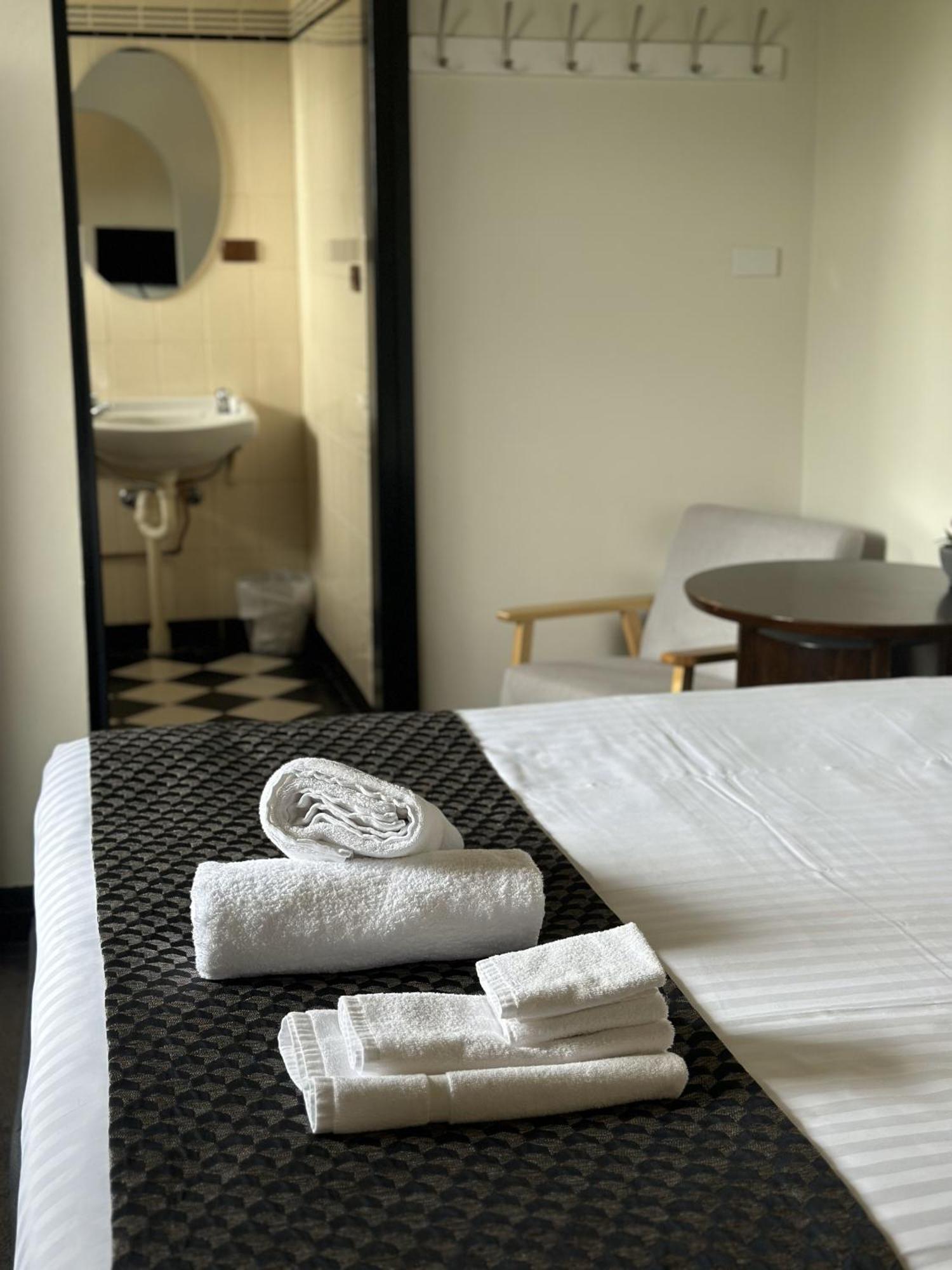 Romano'S Hotel & Suites Wagga Wagga Dış mekan fotoğraf