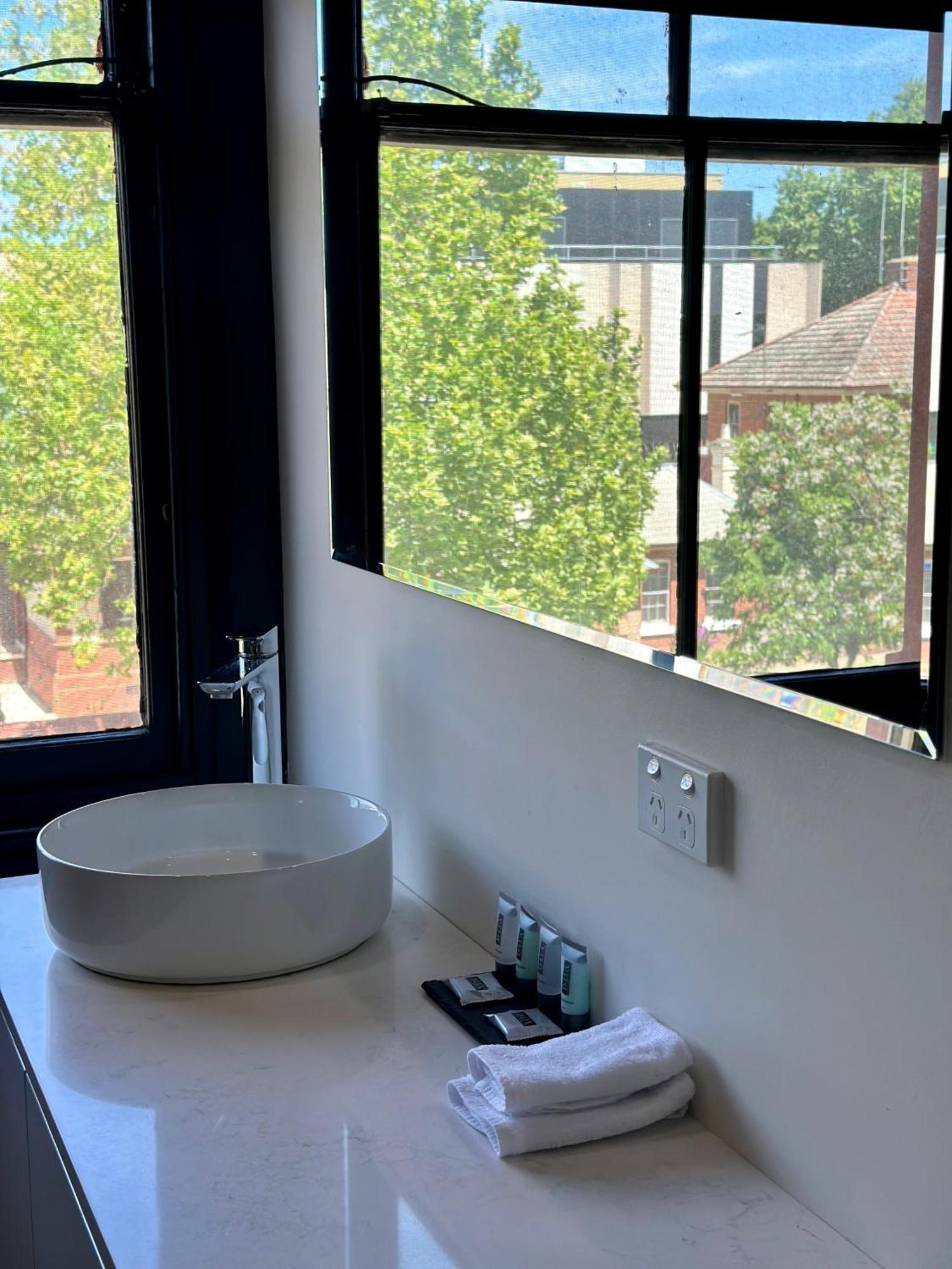 Romano'S Hotel & Suites Wagga Wagga Dış mekan fotoğraf